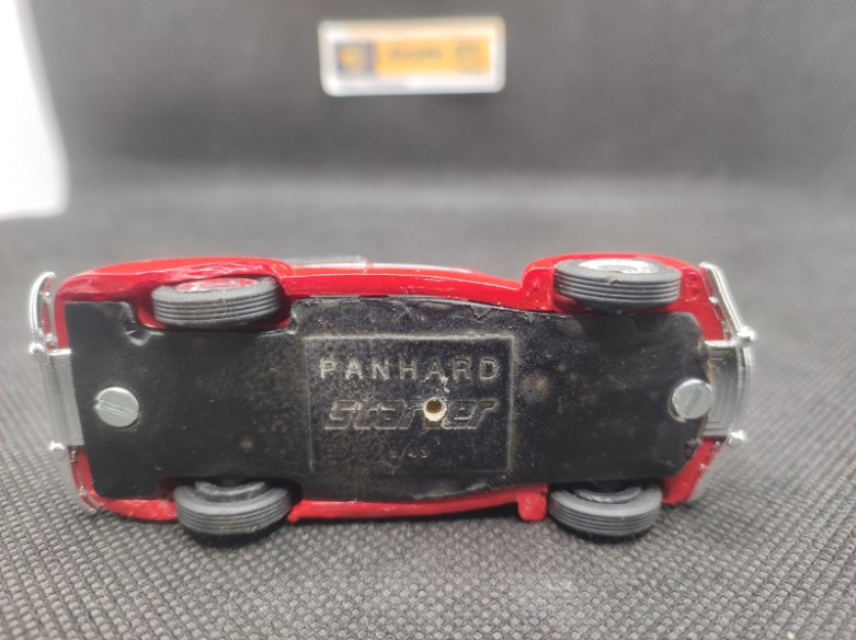 PANHARD DYNA X CABRIOLET 1946 - STARTER - N° 13 - 1/43 | Panhard Dyna X Cabriolet de 1946 - 13 |