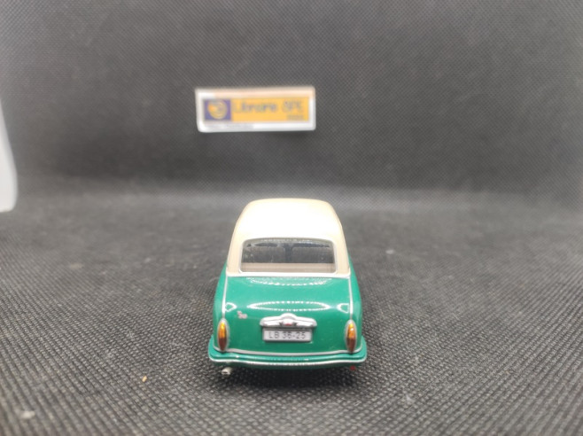 AWZ P70 LIMOUSINE 1955 - IST MODEL - N° 022 - 1/43 | AWZ P70 Limousine de 1955 - 022 |