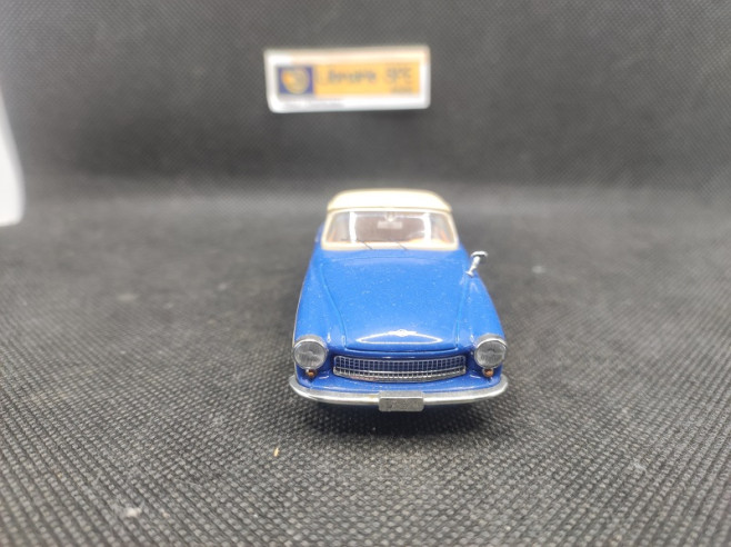 WARTBURG 313 SPORT 1957 - IST MODELS - N° 023 - 1/43 | Wartburg 313 Sport de 1957 - 023 |