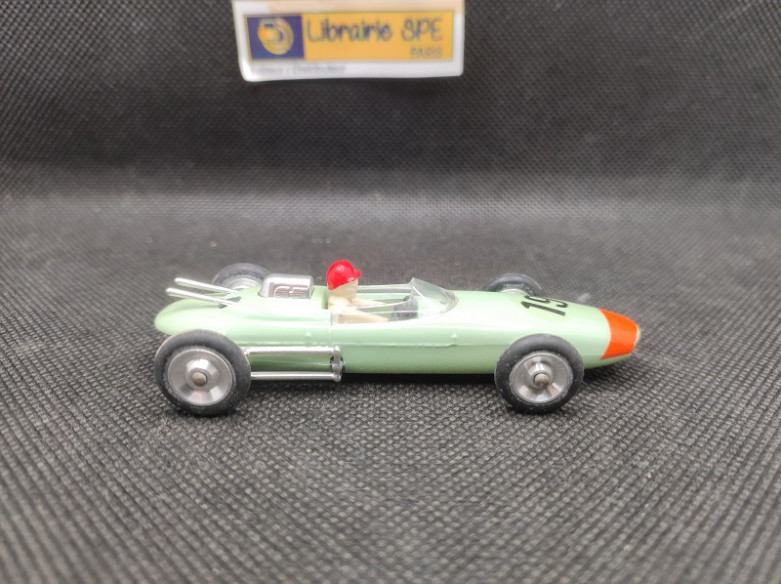 LOLA CLIMAX V8 FORMULE 1 1964 N° 19 - SOLIDO - N° 135 - 1/43 | Lola Climax V8 Fomule 1 N° 19  de 1924 - 135 |