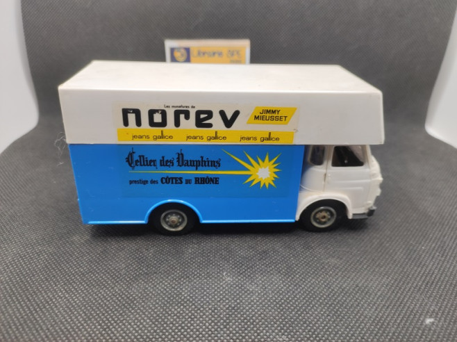 FOURGON SAVIEM SG 4 "J.MIEUSSET" - NOREV - N° 132 - 1/43 | Fourgon Saviem SG 4 "J.Mieusset" - 132 |