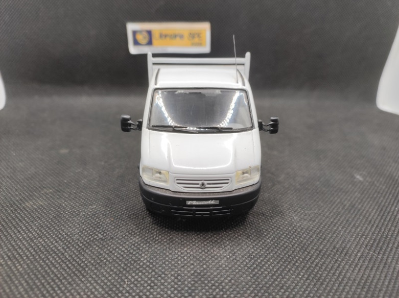 RENAULT MASCOTT BENNE - NOREV - N° 386 - 1/43 | Renault Mascott Benne -386 |