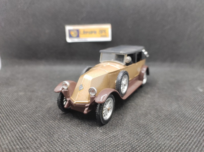 RENAULT 40 CV - SOLIDO - N° 4149 - 1/43 | Renault 40CV - 4149 |