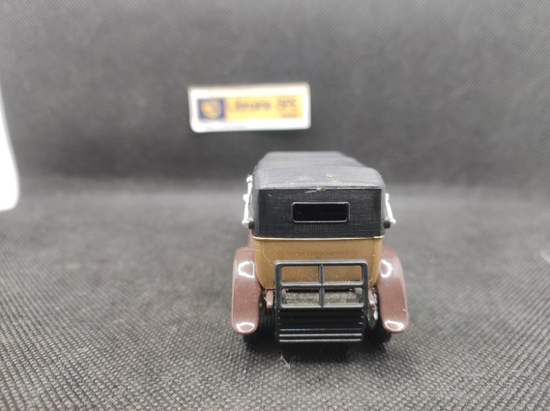 RENAULT 40 CV - SOLIDO - N° 4149 - 1/43 | Renault 40CV - 4149 |