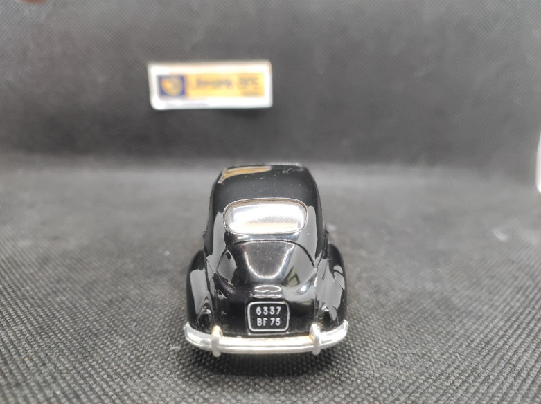PEUGEOT 203 1954 - ELIGOR - N° 1131 - 1/43 | Peugeot 203 de 1954 - 1131 |