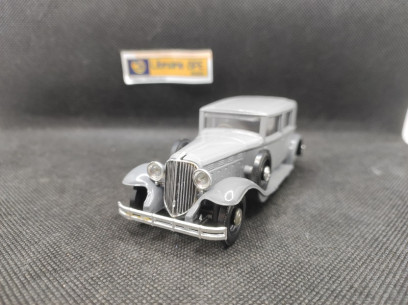 RENAULT REINASTELLA RM2 1934 - SOLIDO - N° 4097 - 1/43 | Renault Reinastella RM2 de 1934 - 4097 |