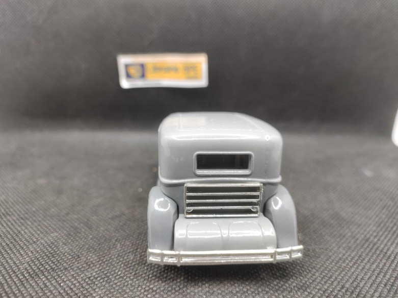RENAULT REINASTELLA RM2 1934 - SOLIDO - N° 4097 - 1/43 | Renault Reinastella RM2 de 1934 - 4097 |