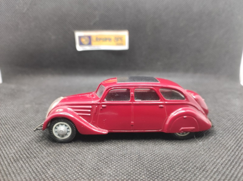 PEUGEOT 402 B 1938 - DUBRAY - 1/43 | Peugeot 402 B de 1938 |