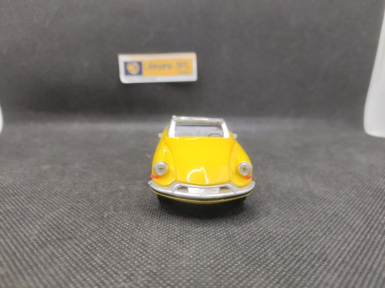 CITROEN DS 19 CABRIOLET 1961 - RIO - N° 98 - 1/43 | Citroen DS 19 Cabriolet de 1961 - 98 |