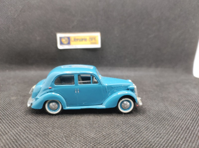 SIMCA 8 1200 1950 - NOREV - N° 23 - 1/43 | Simca 8 1200 de 1950 - 23 |
