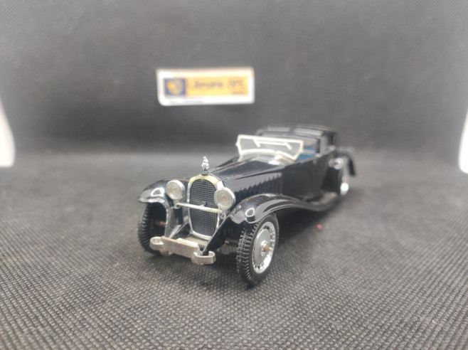 BUGATTI ROYALE COUPE DE VILLE 1928 - SOLIDO - N° 4036 - 1/43 | Bugatti Royale Coupé de Ville de 1928 - 4036 |