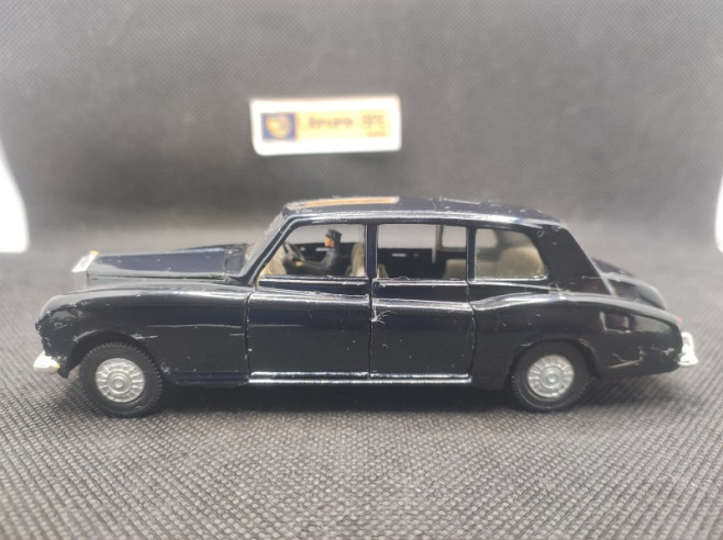 ROLLS ROYCE PHANTOM V - DINKY TOYS GB - N° 152 -1/43 | Rolls Royce Phantom V - 152 |