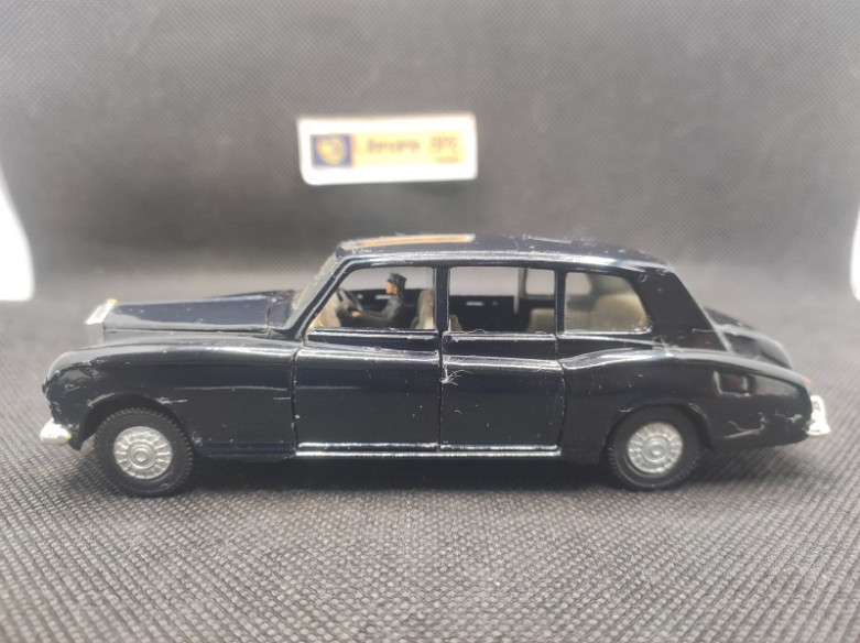 ROLLS ROYCE PHANTOM V - DINKY TOYS GB - N° 152 -1/43 | Rolls Royce Phantom V - 152 |