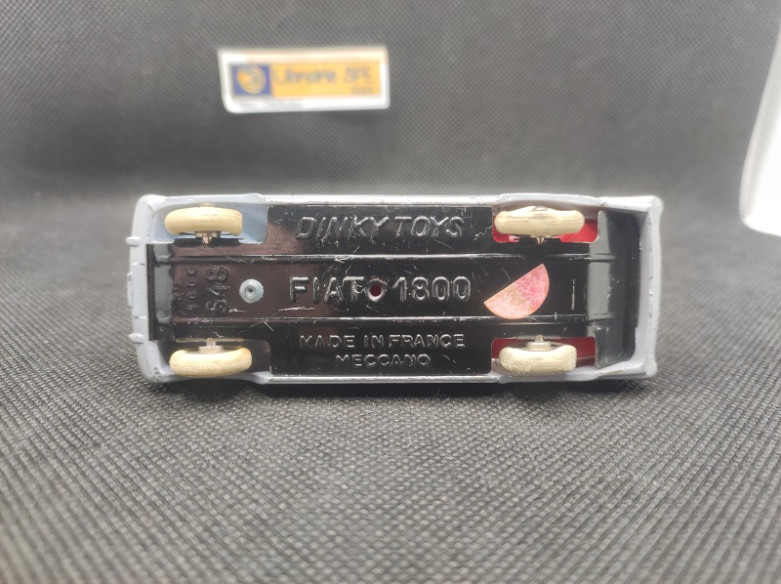 FIAT 1800 FAMILIALE - DINKY TOYS FR - N° 548 - 1/43 | Fiat 1800 Familiale - 548 |