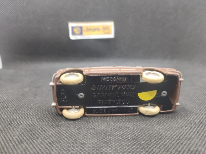 FIAT 1200 GRAND VUE - DINKY TOYS FR - N° 531 - 1/43 | Fiat 1200 Grand Vue - 531 |