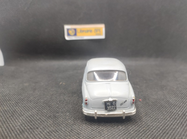 FIAT 1400 - BRUMM - N° 166 - 1/43 | Fiat 1400 - 166 |