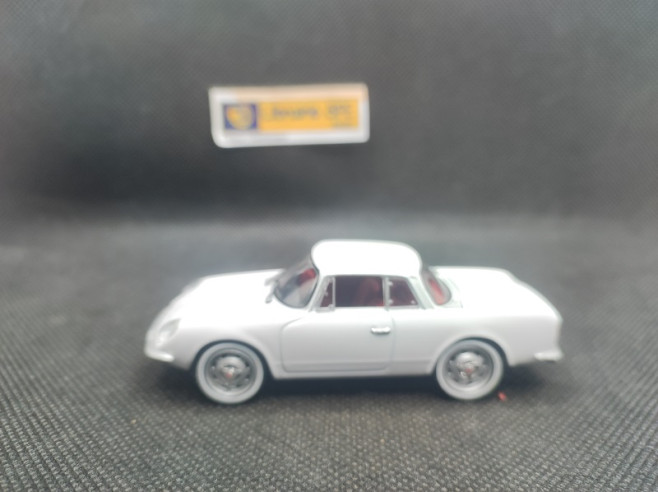 ALPINE A108 COUPE 2+2 1960 - IXO - 1/43 | Alpine A108 Coupé 2+2 de 1960 |