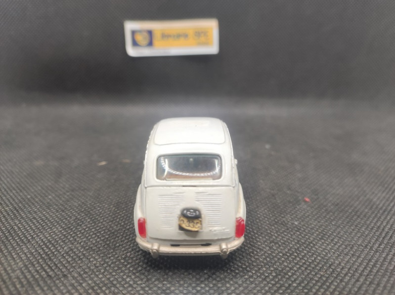 SEAT 600 BLANCHE - AUTO PILEN - N° 335 - 1/43 | Seat 600 Blanche - 335 |
