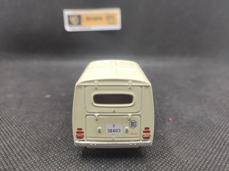 SEAT FORMICHETTA 1934 - SOLIDO - N° 4587 - 1/43 | Seat Formichetta de 1934 - 4587 |