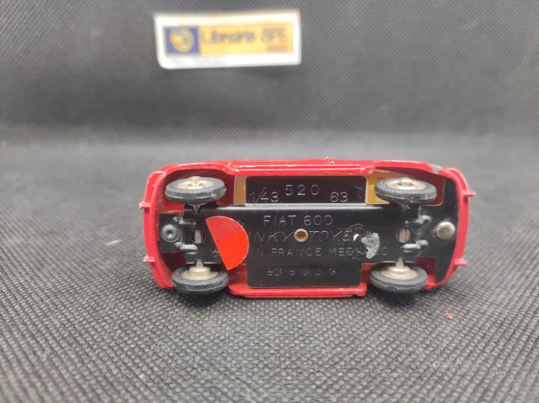 FIAT 600 ROUGE - DINKY TOYS FR - N° 520 - 1/43 | Fiat 600 Rouge - 520 |