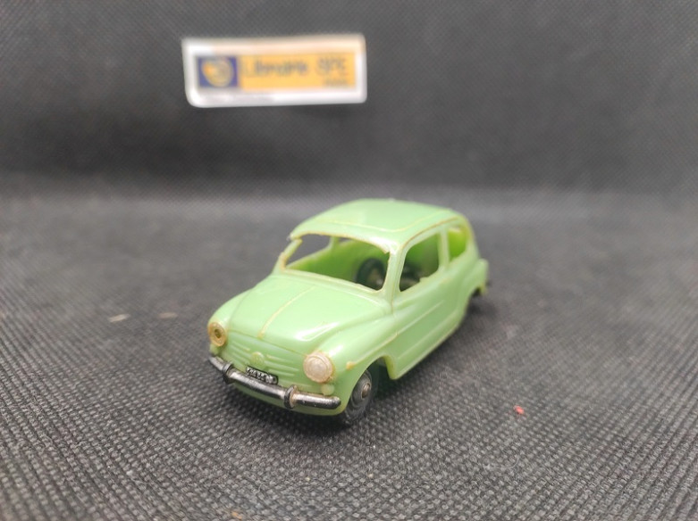 FIAT 600 VERTE - NOREV - N° 61 - 1/43 | Fiat 600 Verte - 61 |