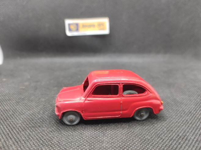 FIAT 600 SALOON - DINKY TOYS GB - N° 183 - 1/43 | Fiat 600 Saloon - 183 |