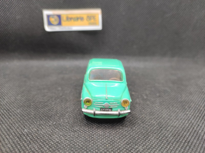 FIAT 600 VERTE " AVEC VITRE " - NOREV - N° 61 - 1/43 | Fiat 600 Verte avec vitre - 61 |