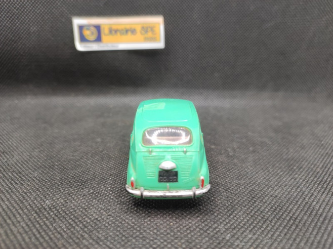 FIAT 600 VERTE " AVEC VITRE " - NOREV - N° 61 - 1/43 | Fiat 600 Verte avec vitre - 61 |