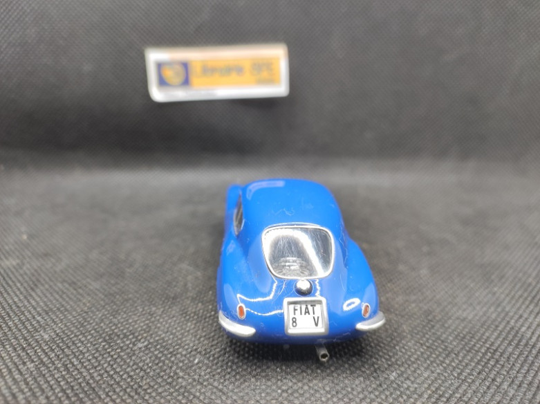 FIAT 8 V SEGOND SERIES 1953 - BIZARRE - N° 353 - 1/43 | Fiat 8V Second Séries de 1953 - 353 |