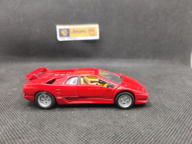 LAMBORGHINI DIABLO - DETAIL CARS - N° ART 111 - 1/43 | Lamborgihini Diablo - ART 111 |