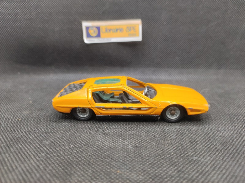LAMBORGHINI MARZAL BERTONE - POLITOYS - N° 568 - 1/43 | Lamborgini Marzal Bertone - 568 |