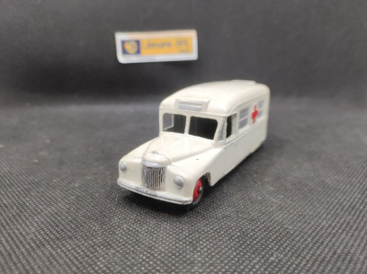 DAIMLER AMBULANCE - DINKY TOYS GB -N° 253 - 1/43 | Daimler Ambulance - 253 |
