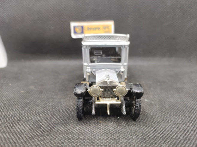 ROLLS ROYCE SILVER GHOST 1912 - CORGI TOYS - N° 9041 - 1/43 | Rolls Royce Silver Ghost de 1912 - 9041 |
