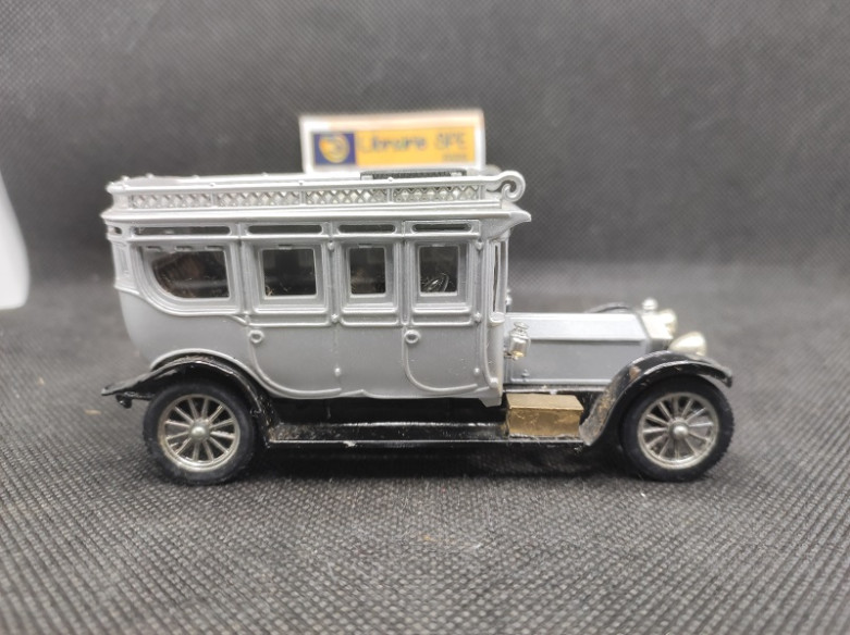 ROLLS ROYCE SILVER GHOST 1912 - CORGI TOYS - N° 9041 - 1/43 | Rolls Royce Silver Ghost de 1912 - 9041 |