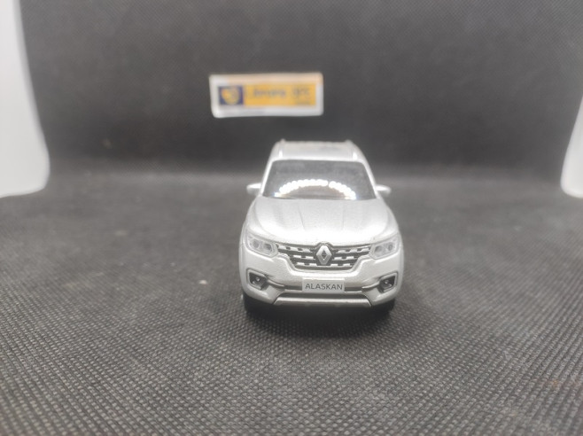 RENAULT ALASKAN PICK-UP 2017 - NOREV - N° 518399 - 1/43 | Renault Alaskan Pick-up de 2017 - 518399 |