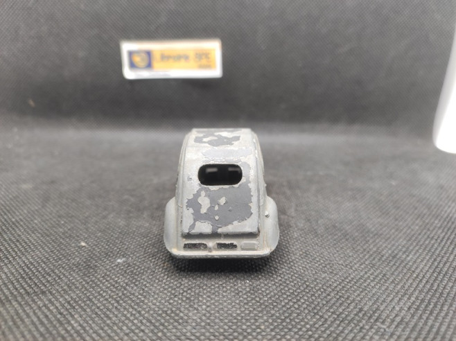 CITROEN 2CV "GRISE" - DINKY TOYS FR - N° 24 T - 1/43 | Citroën 2 CV Grise - 24T |