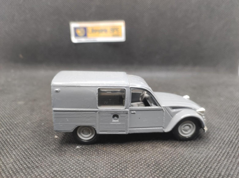 CITROEN 3CV CAMIONNETTE - ELIGOR - N° 1320 - 1/43 | Citroen 3CV Camionnette - 1320 |