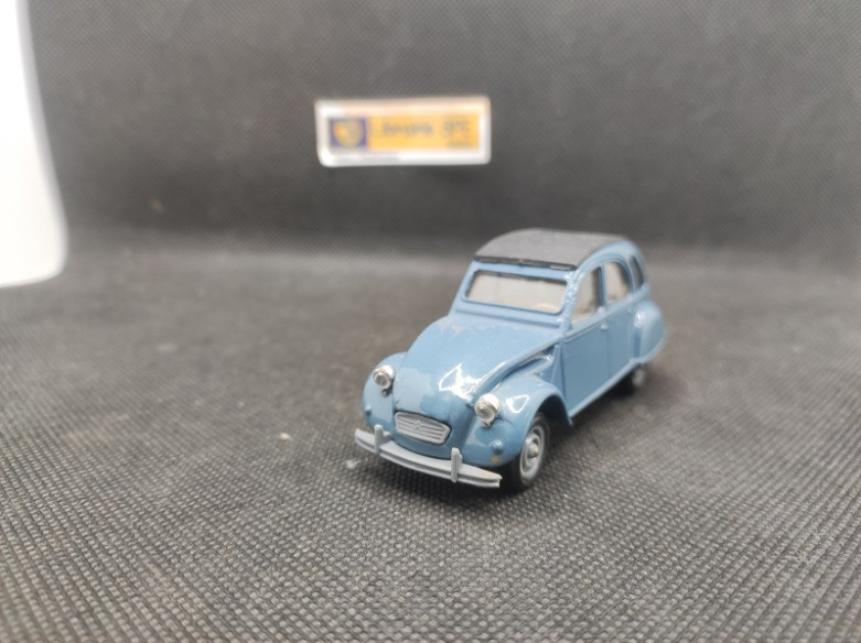 CITROEN 2 CV 6 1979 - SOLIDO - N° 1820 - 1/43 | Citroën 2 CV  6 de 1979 - 1820 |