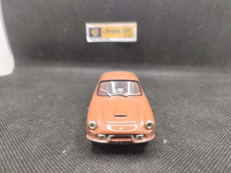 CITROEN COUPE 2 CV UMAP 425 SM - IXO - 1/43 | Citroën Coupé 2 CV UMAP 425 SM |