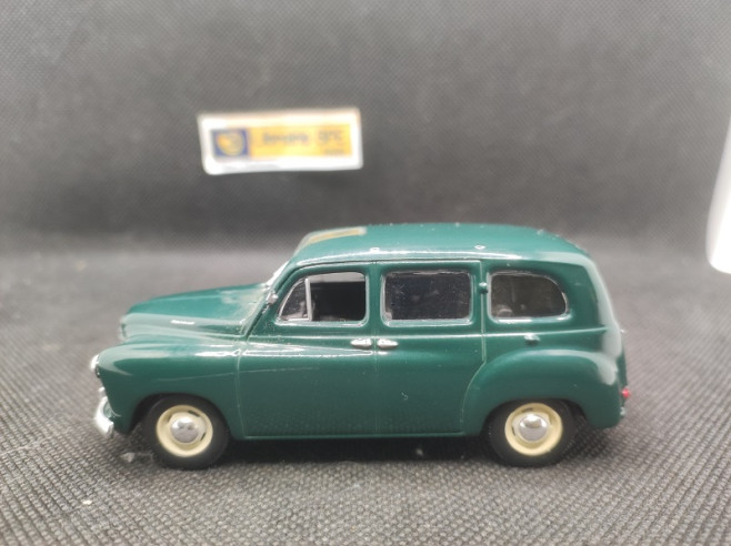 RENAULT COLORALE PRAIRIE 1952 - NOREV - 1/43 | Renault Colorale prairie de 1952 |