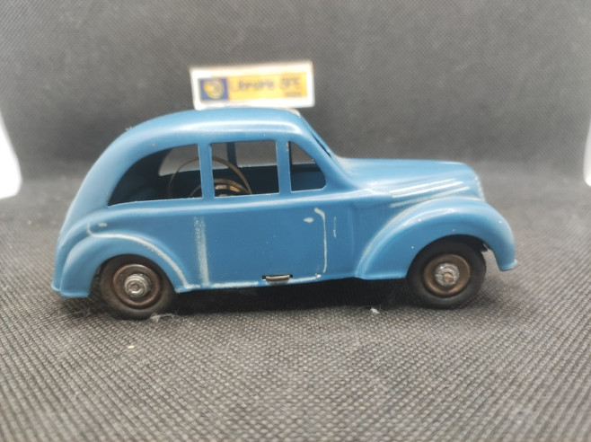 RENAULT JUVAQUATRE - C.I.J - N° 3-59 - 1/32 | Renault Juvaquatre - 3-59 |