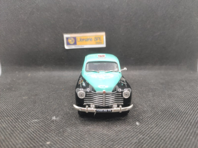 RENAULT PRAIRIE COLORALE "TAXI DE LISBONNE" 1951- IXO - N° 3 - 1/43 | Renault Colorale Prairie Taxi de 1951 - 3 |