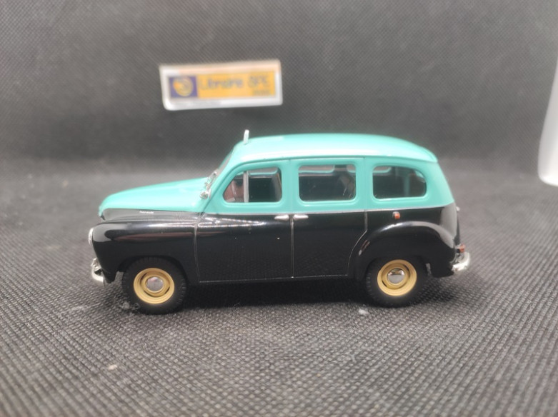 RENAULT PRAIRIE COLORALE "TAXI DE LISBONNE" 1951- IXO - N° 3 - 1/43 | Renault Colorale Prairie Taxi de 1951 - 3 |
