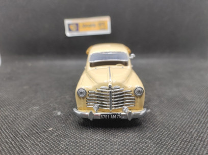 RENAULT COLORALE SAVANE 1950 - VITESSE - N° 067A - 1/43 | Renault Colorale Savane de 1950 - 067A | 2