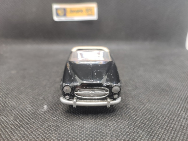 PEUGEOT 403 CABRIOLET - VEREM - N° 313 - 1/43 | Peugeot 403 Cabriolet Noire - 313 |