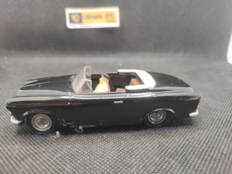 PEUGEOT 403 CABRIOLET - VEREM - N° 313 - 1/43 | Peugeot 403 Cabriolet Noire - 313 |