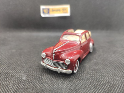 PEUGEOT 203 DECOUVRABLE 1954 - SOLIDO - N° 4547 - 1/43 | Peugeot 203 Découvrable de 1954 - 4547 |