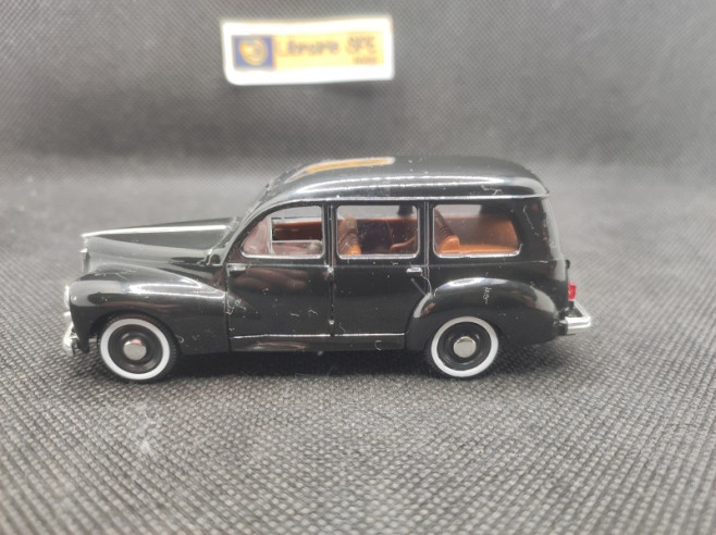 PEUGEOT 203 FAMILIALE - SOLIDO - N° 4550 - 1/43 | Peugeot 203 Familiale Noire - 4550 |