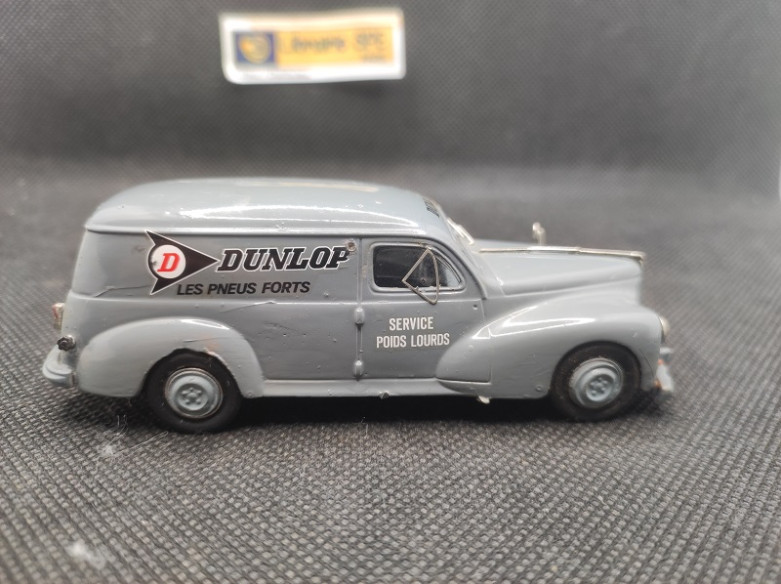 PEUGEOT 203 FOURGONNETTE "DUNLOP" - AMR - N° 479 - 1/43 | Peugeot 203 Fourgonnette "Dunlop" - 4379 |
