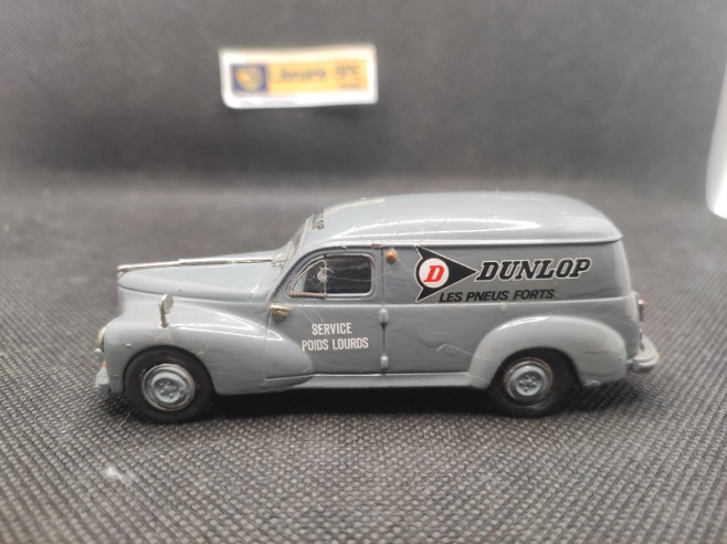 PEUGEOT 203 FOURGONNETTE "DUNLOP" - AMR - N° 479 - 1/43 | Peugeot 203 Fourgonnette "Dunlop" - 4379 |